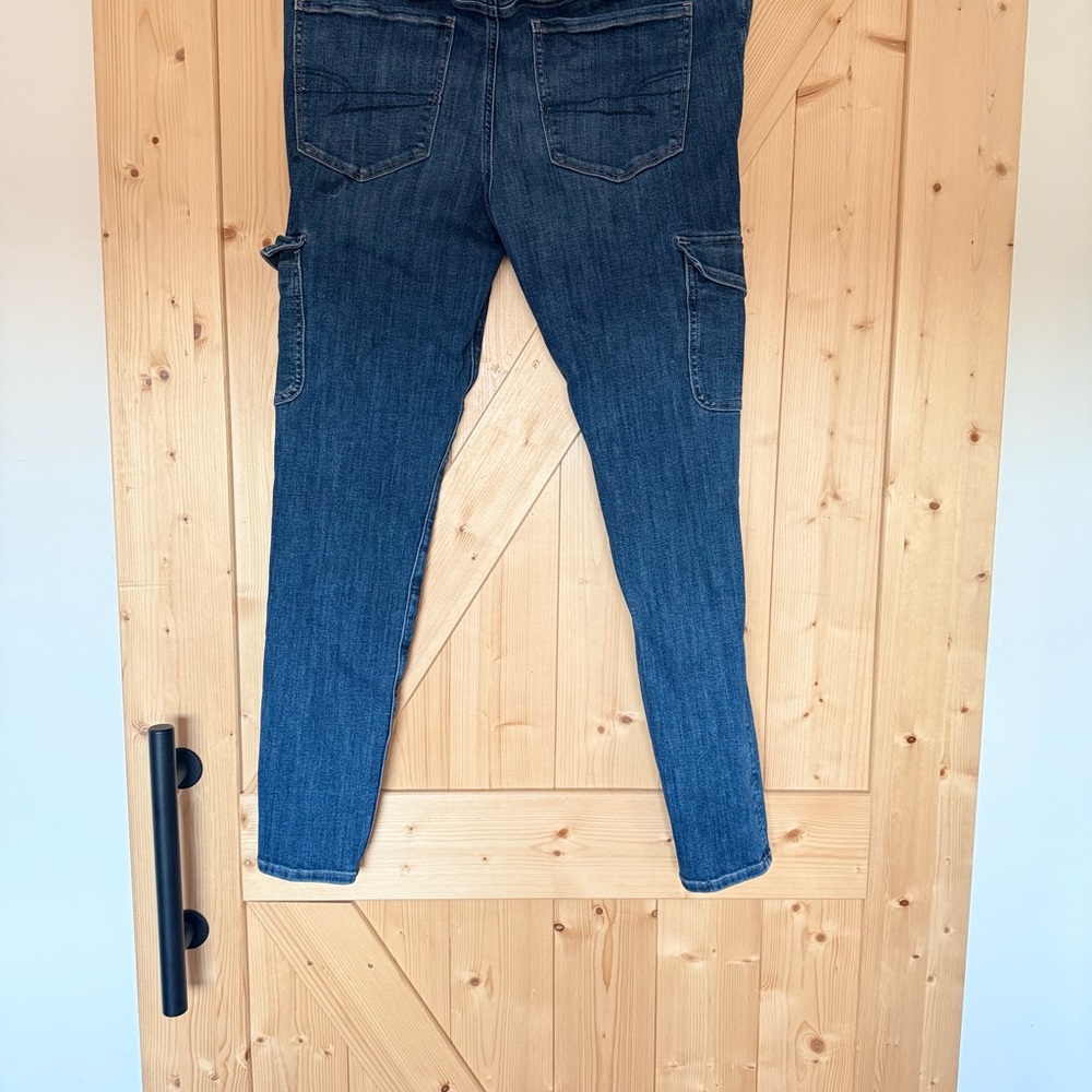 American Eagle Outfitters Dark Blue Women's cargo jeans - Picture 2 of 3